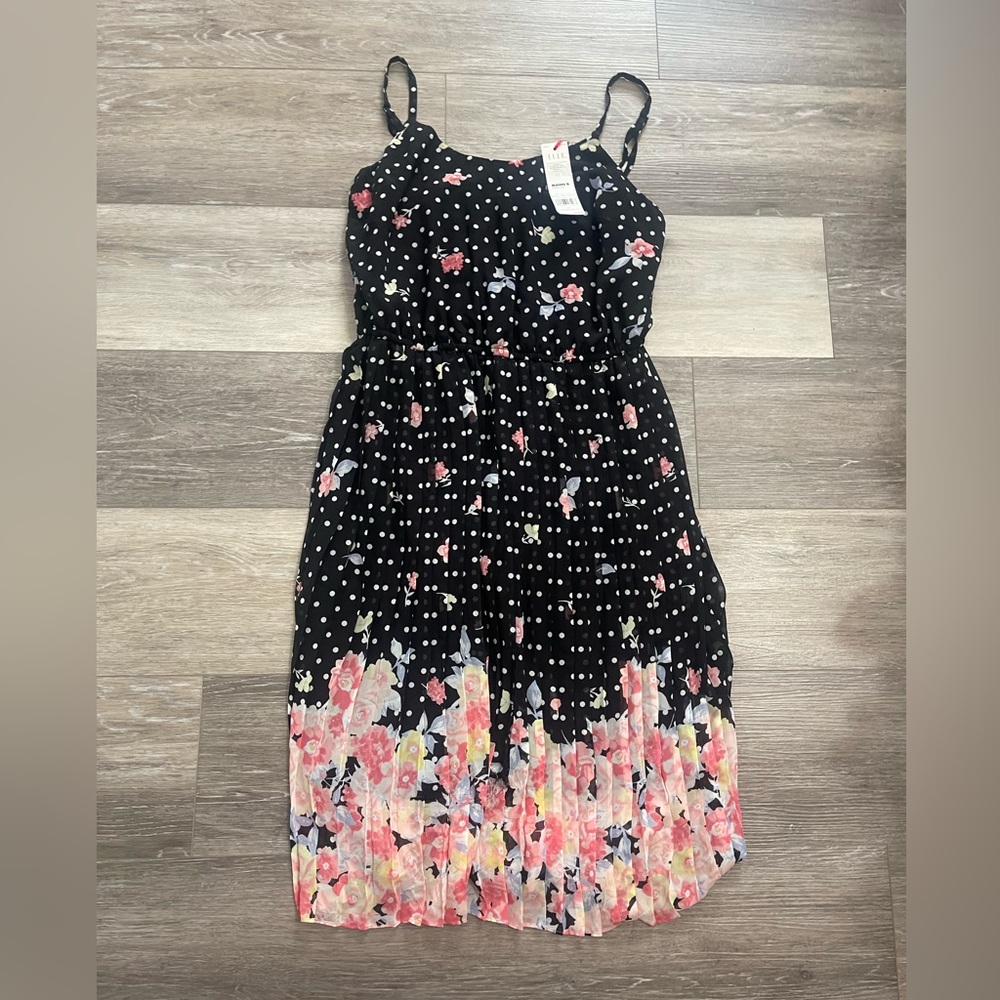Medium floral mini dress